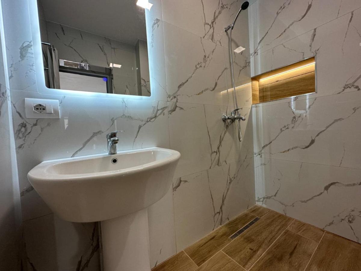 Aila Apartment Saranda Dış mekan fotoğraf